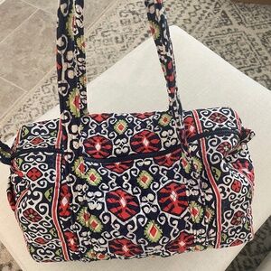 Vera Bradley overnight bag